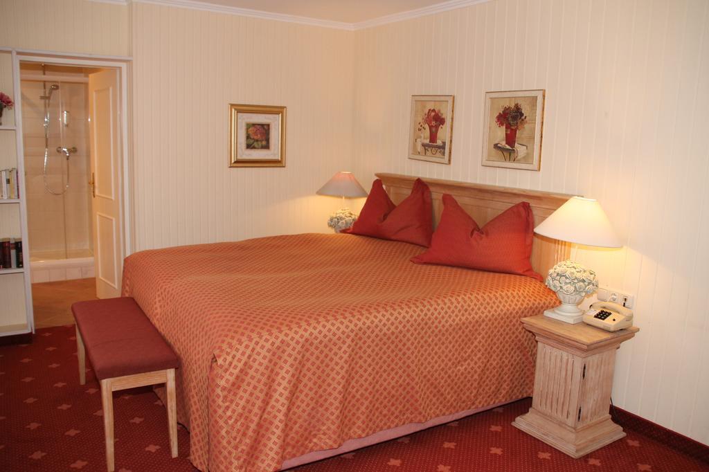 Romantik Im Hotel Villa Roehl Timmendorfer Strand Cameră foto